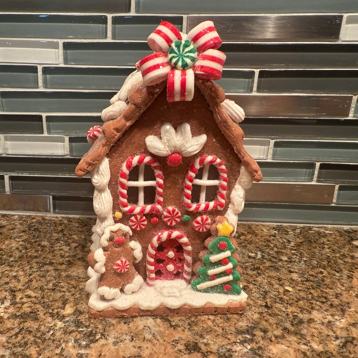 Gingerbread and Tree house Light up